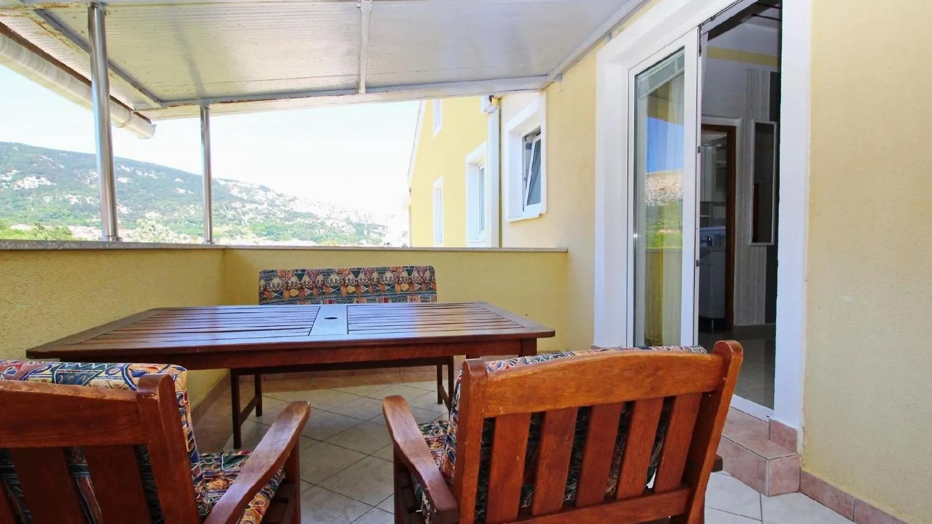 Appartement In Baska Mit Eigenem Balkon 公寓