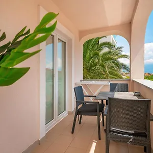  Apartment Gerta With Terrace